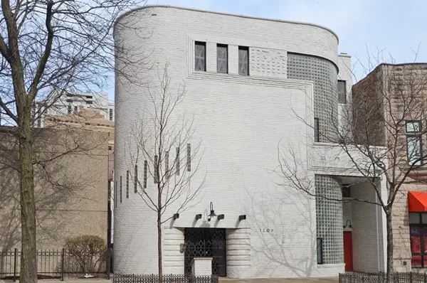 1209 N State Street #11, Chicago, IL 60611