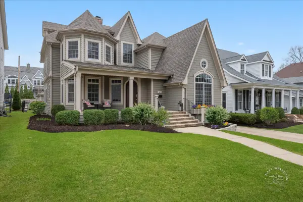 427 S Sleight Street, Naperville, IL 60540