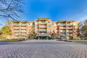 3850 W Bryn Mawr Avenue #301, Chicago, IL 60659