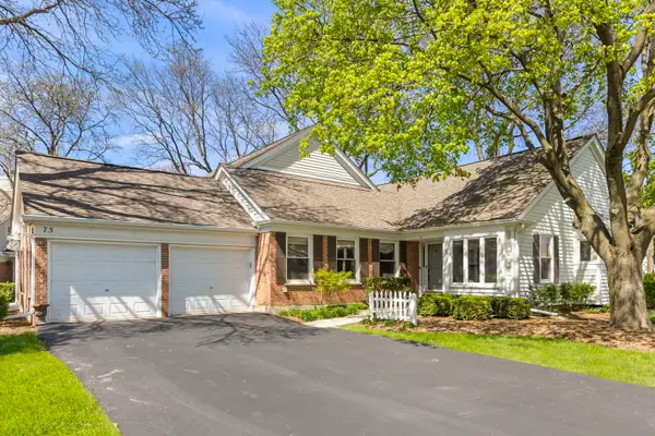 75 Country Club Drive, Prospect Heights, IL 60070