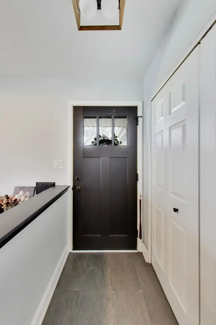 9401 Lavergne Avenue, Skokie, IL 60077 - #2