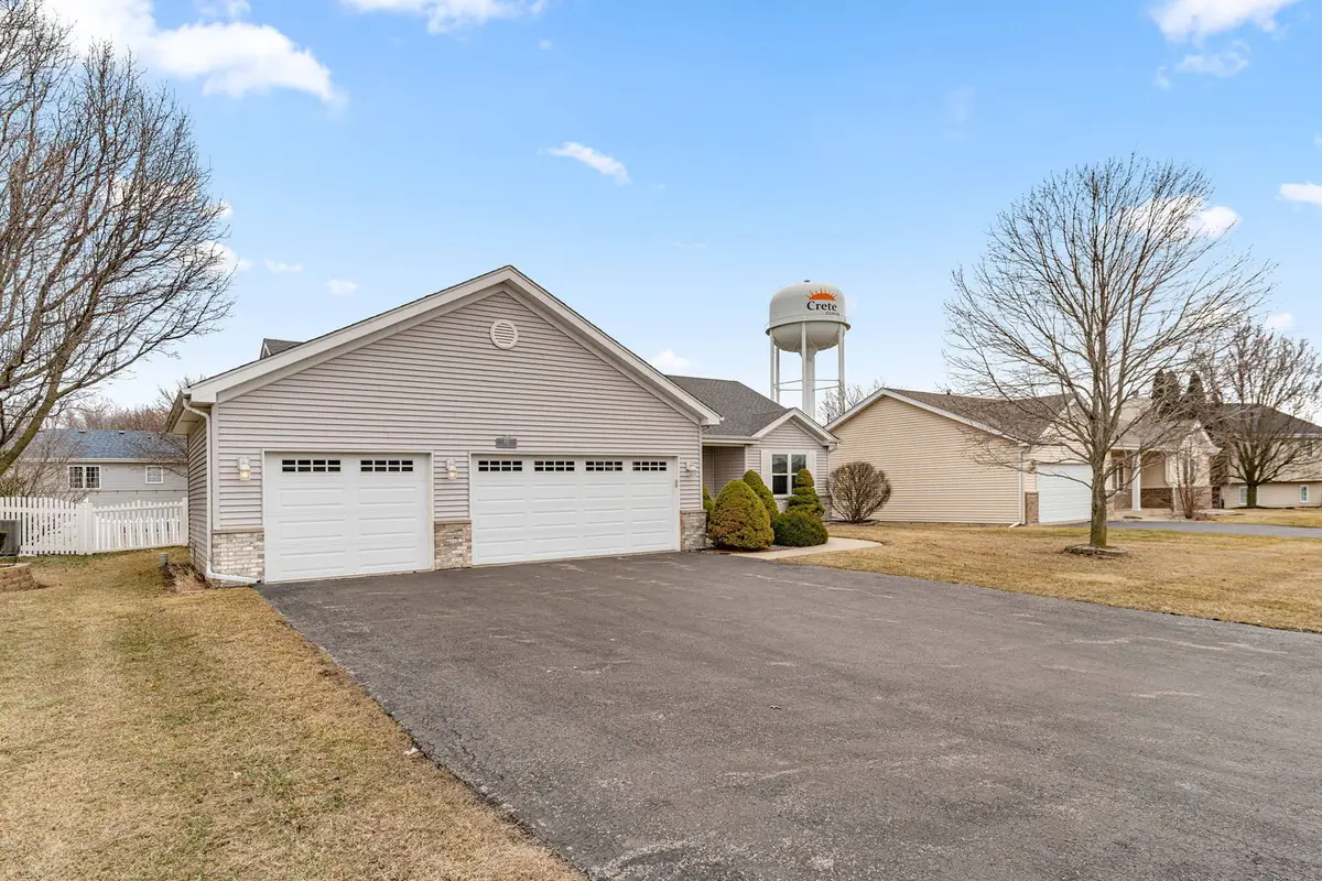 855 Yorkshire Terrace, Crete, IL 60417 - #1