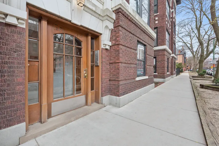 1369 E 52nd Street #1, Chicago, IL 60615 - #2