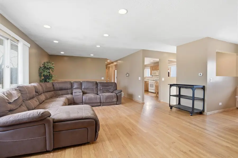 130 N Horner Lane, Mount Prospect, IL 60056 - #3