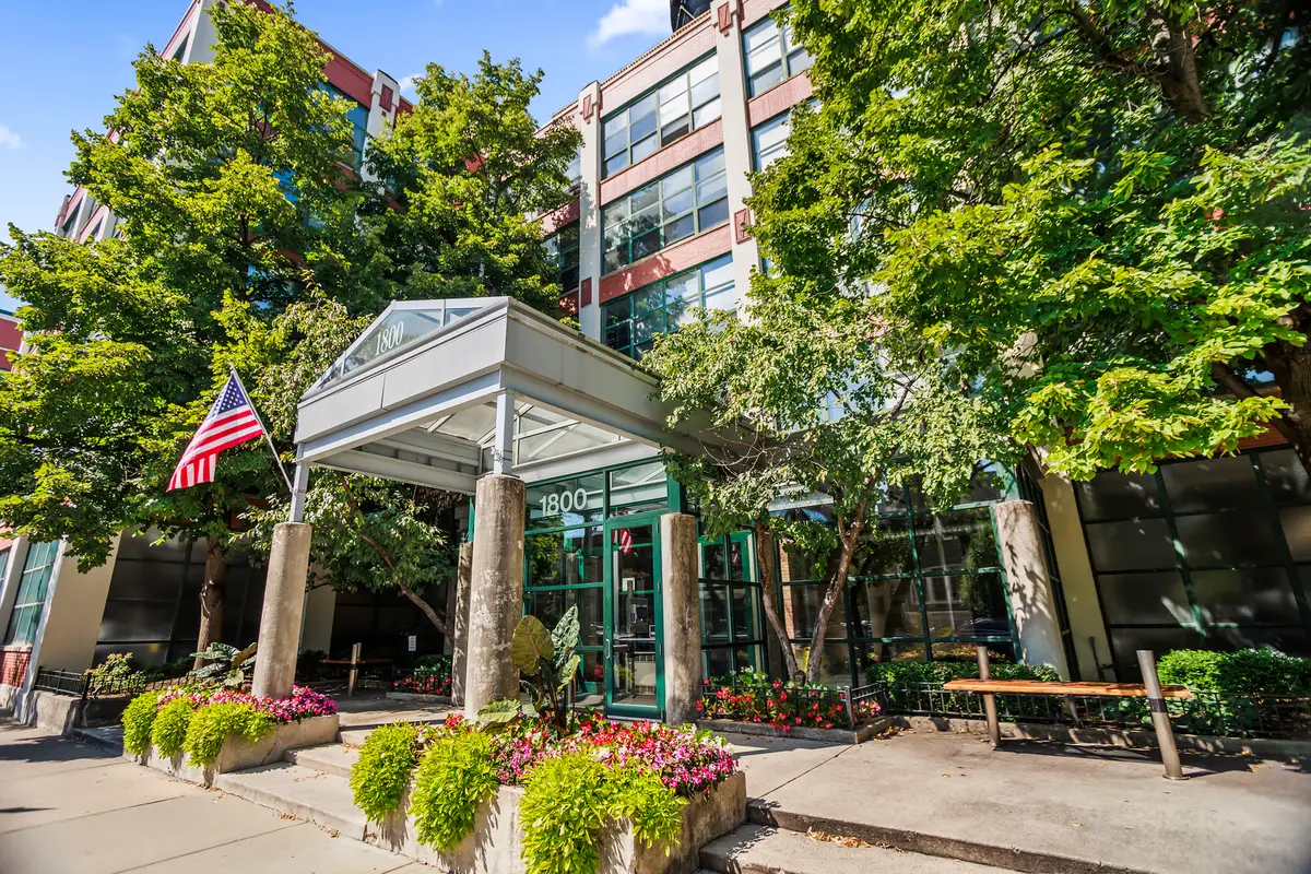 1800 W Roscoe Street #323, Chicago, IL 60657 - #1
