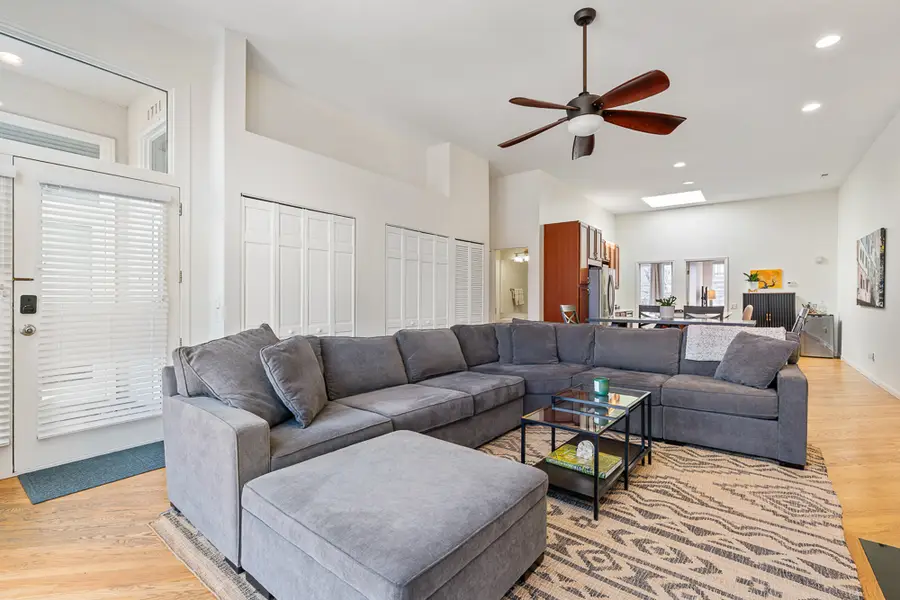 1711 N Hoyne Avenue #2S, Chicago, IL 60647 - #2