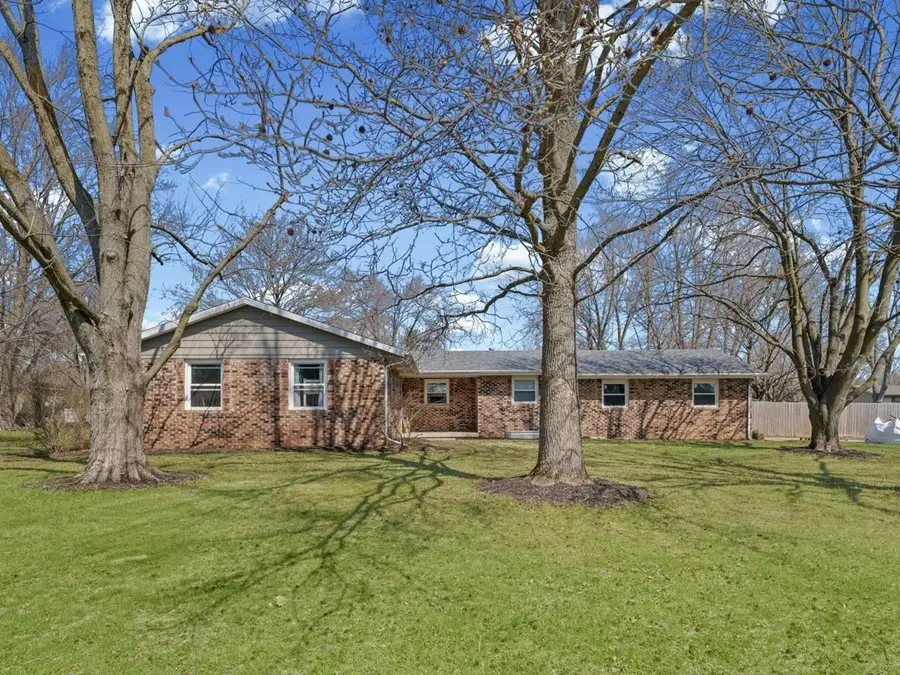 207 Timberview Drive, Mahomet, IL 61853 - #2