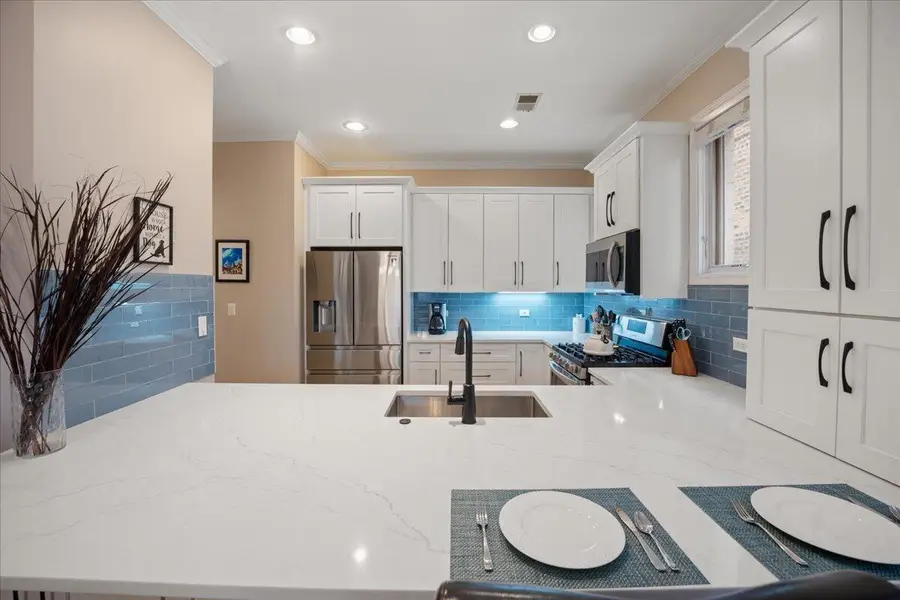 1237 W Farwell Avenue #2E, Chicago, IL 60626 - #2