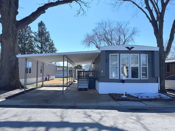 1336 Douglas Avenue #4, Montgomery, IL 60538