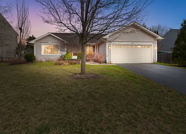 871 Brandt Drive, Lake In The Hills, IL 60156