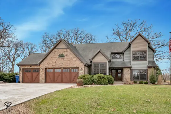 11503 Ellwood Greens Road, Genoa, IL 60135