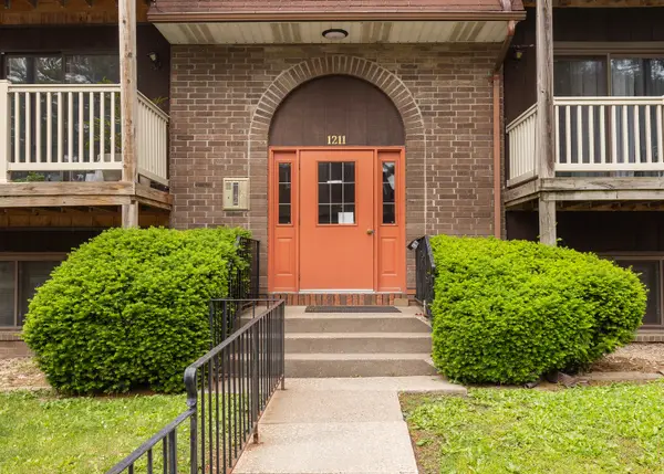 1211 48th Avenue #26, East Moline, IL 61244