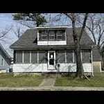 600 Dewey Street, Eldorado, IL 62930