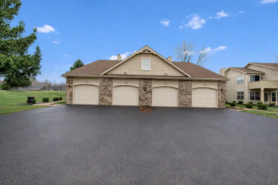 7636 Creek Bend #7636, Rockford, IL 61114 - #2