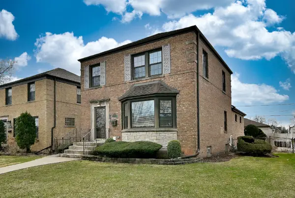 Address Withheld By Seller, Chicago, IL 60631