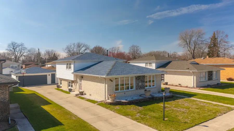 9124 Meade Avenue, Oak Lawn, IL 60453 - #2