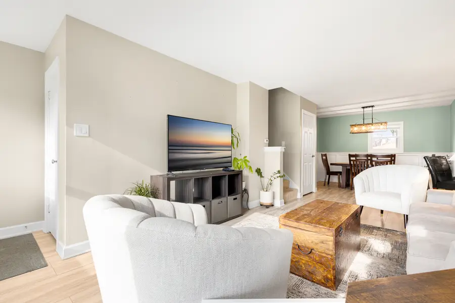 1S115 Euclid Avenue, Villa Park, IL 60181 - #3