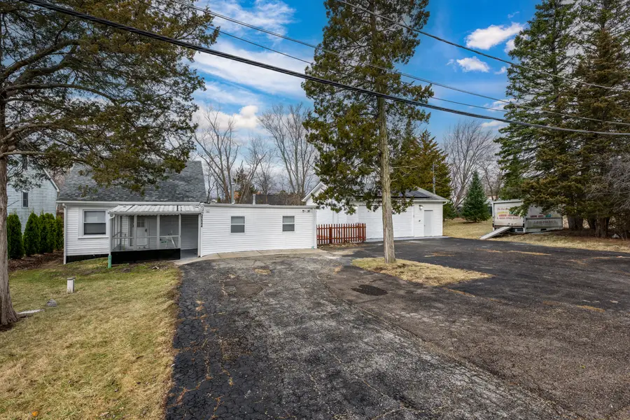 37544 N Columbus Avenue, Lake Villa, IL 60046 - #3