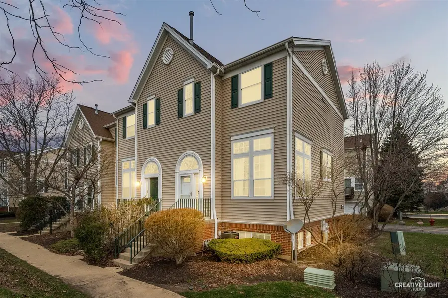 2436 Courtyard Circle #1, Aurora, IL 60506 - #2