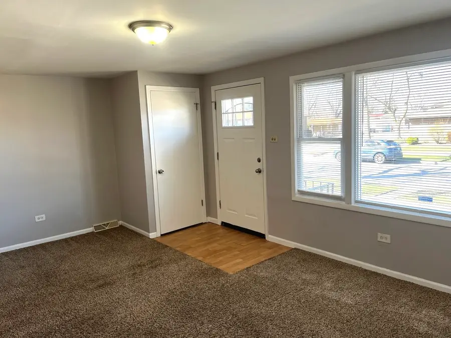 13055 S Buffalo Avenue, Chicago, IL 60633 - #3