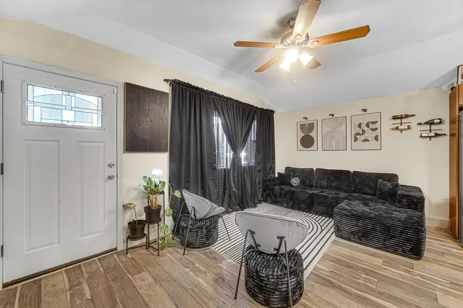 10339 S Calumet Avenue, Chicago, IL 60628 - #2