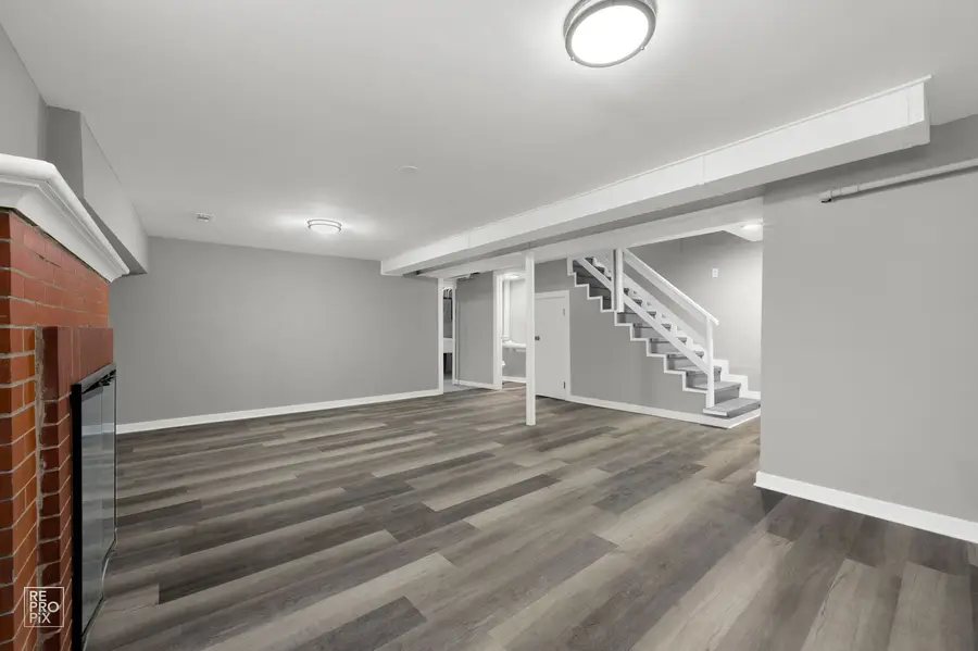 7732 S Paxton Avenue, Chicago, IL 60649 - #3