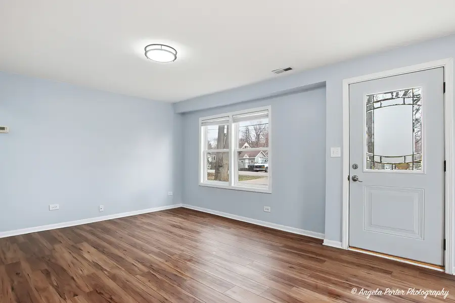 5205 N Lake Street, McHenry, IL 60050 - #2