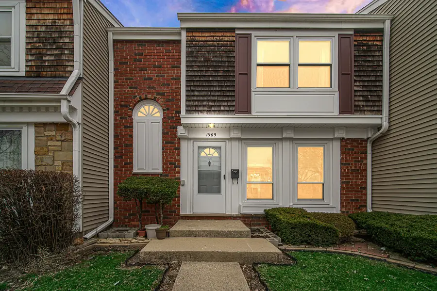 1965 Cheltenham Place, Hoffman Estates, IL 60169 - #2