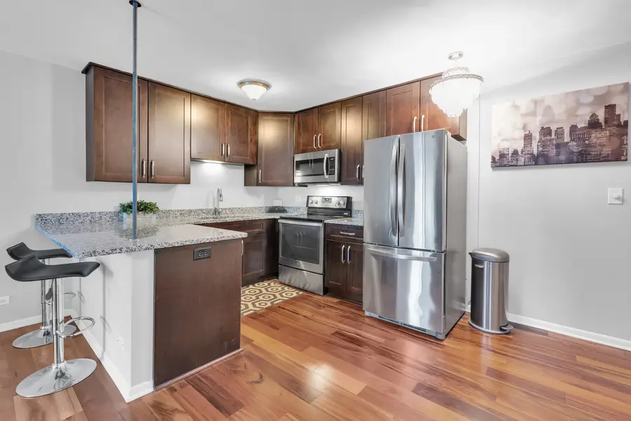 320 Circle Avenue #404, Forest Park, IL 60130 - #3