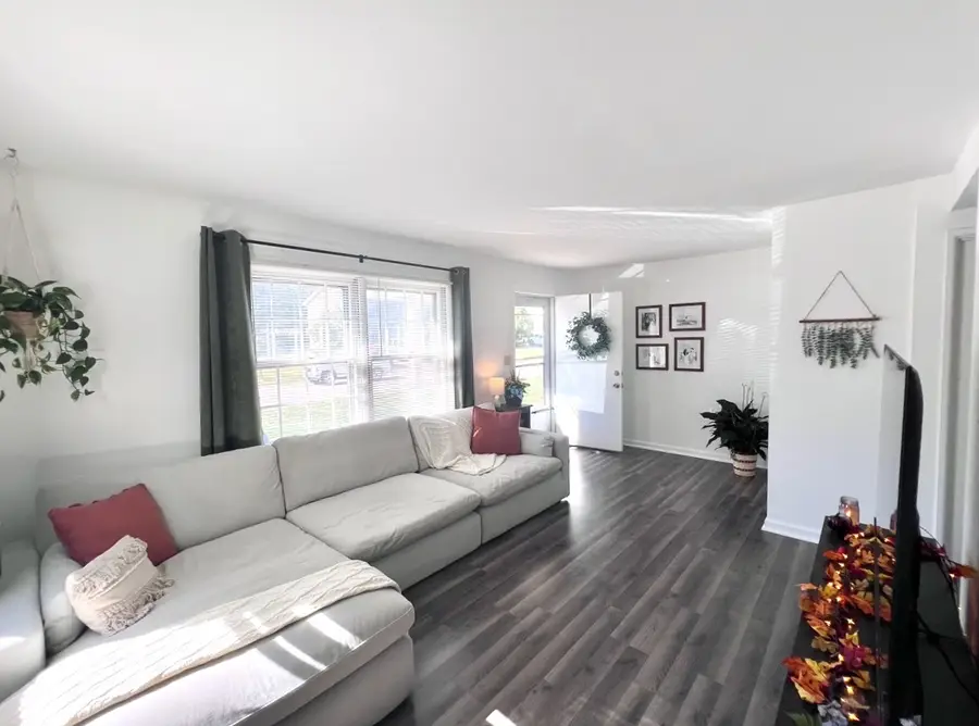 2613 Hawthorne Drive, Bettendorf, IA 52722 - #2