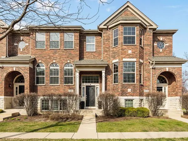 27W711 N Meadowview Drive, Winfield, IL 60190