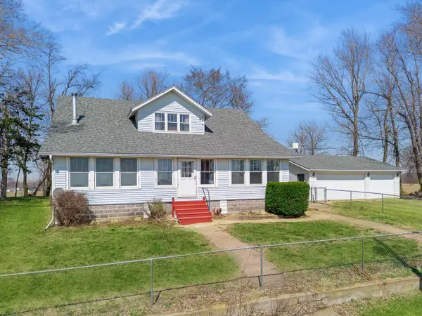 266 Hoover Highway, Lowden, IA 52255