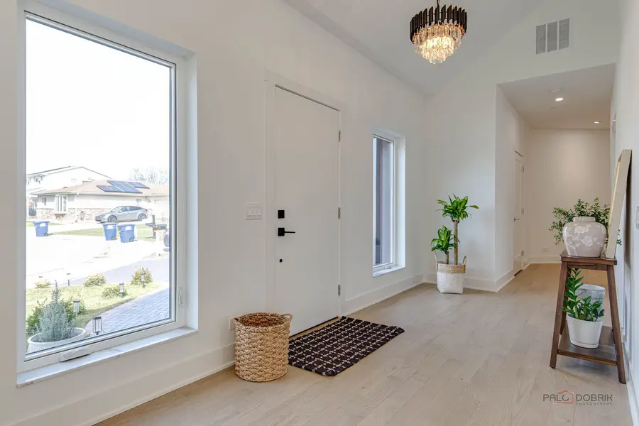 19 Marina Drive, Des Plaines, IL 60016 - #3