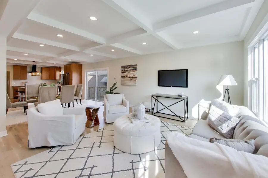 6730 W Dakin Street, Chicago, IL 60634 - #3