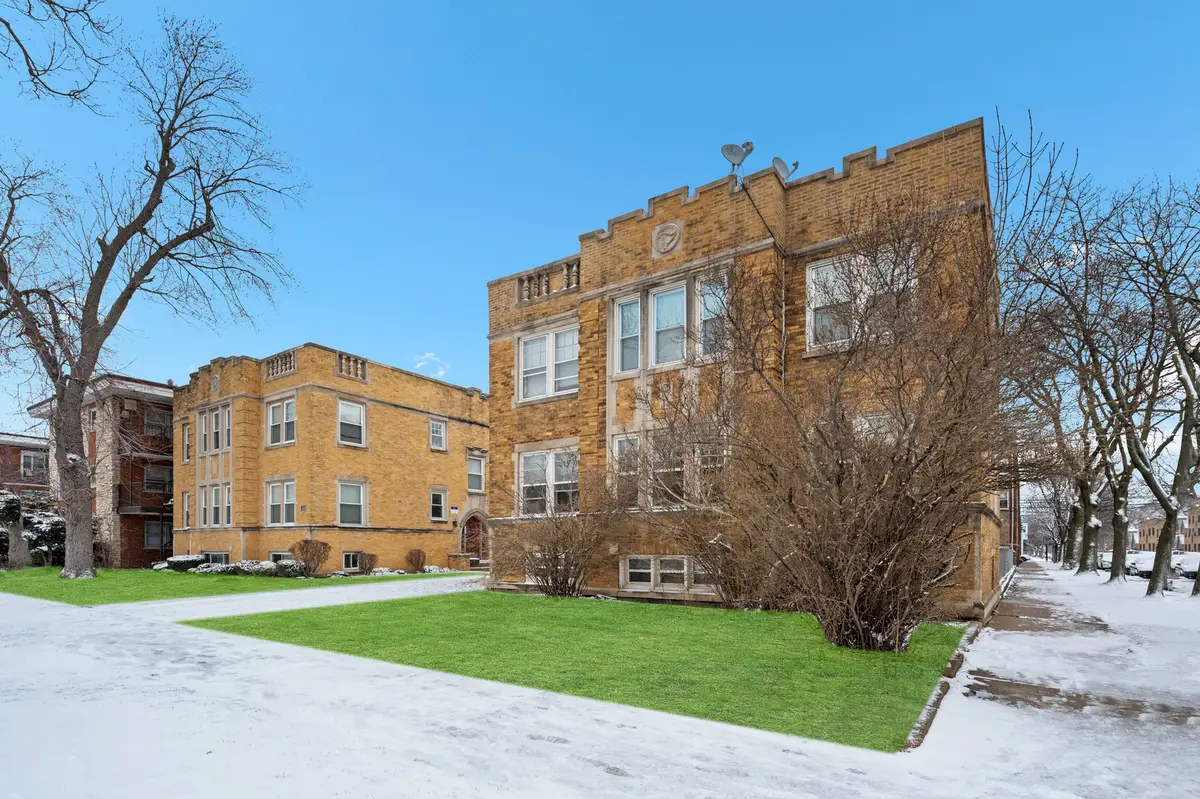 4209 N Keystone Avenue #2W, Chicago, IL 60641 - #1