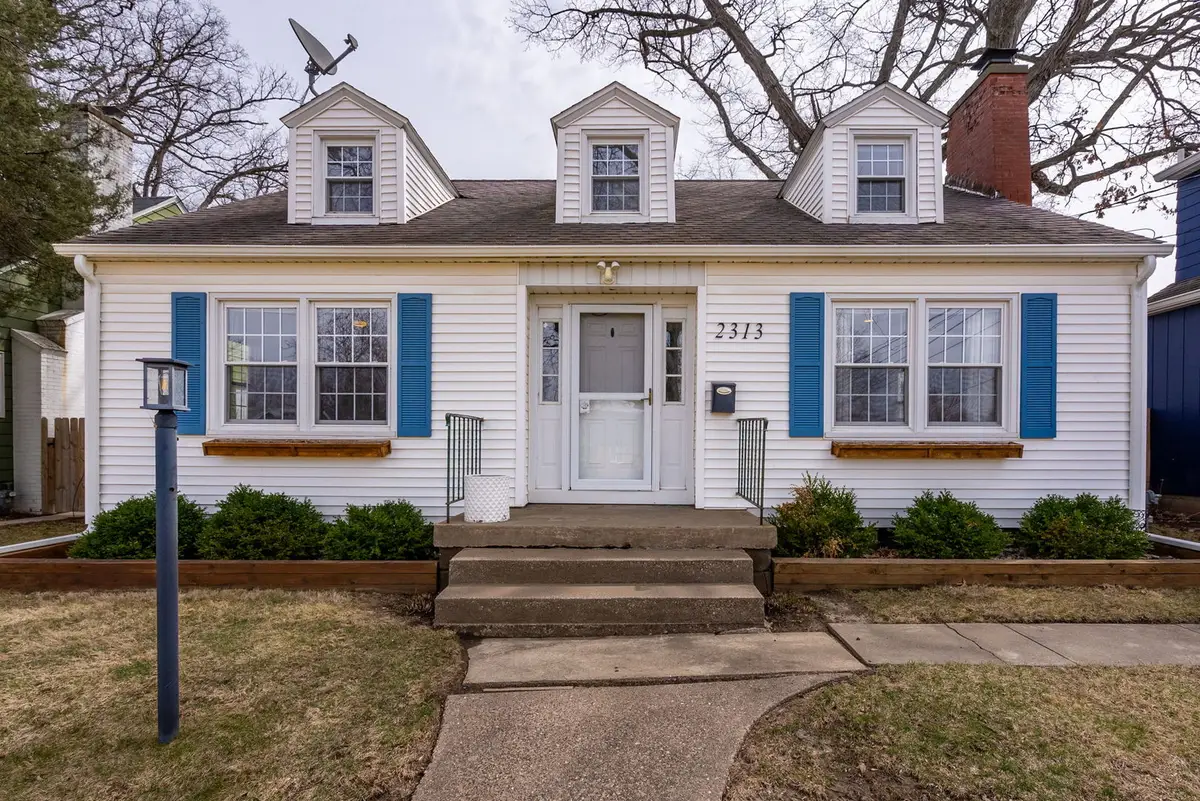 2313 26th Street, Rock Island, IL 61201 - #1