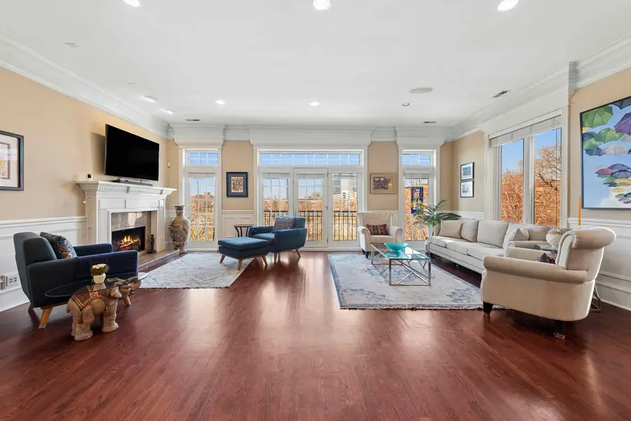 1359 N Mohawk Street #4, Chicago, IL 60610 - #2