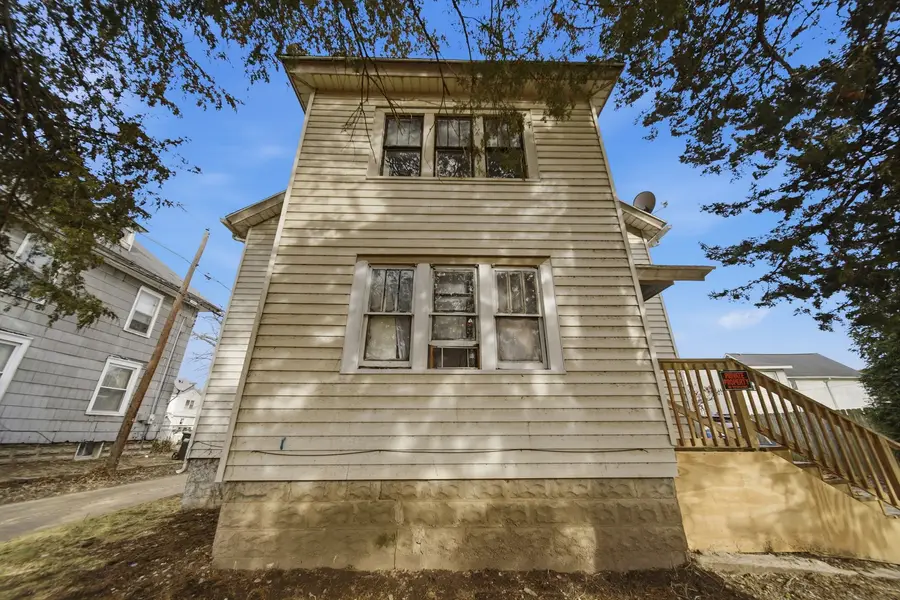 506 Ave F, Sterling, IL 61081 - #2