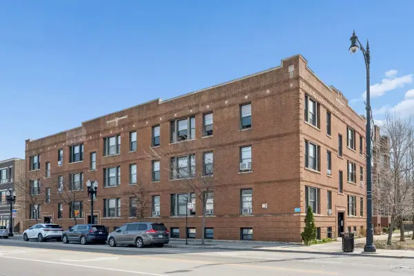 1627 W Lawrence Avenue #1, Chicago, IL 60640