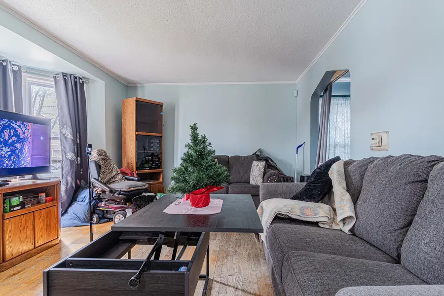 8026 S Fairfield Avenue, Chicago, IL 60652 - #3