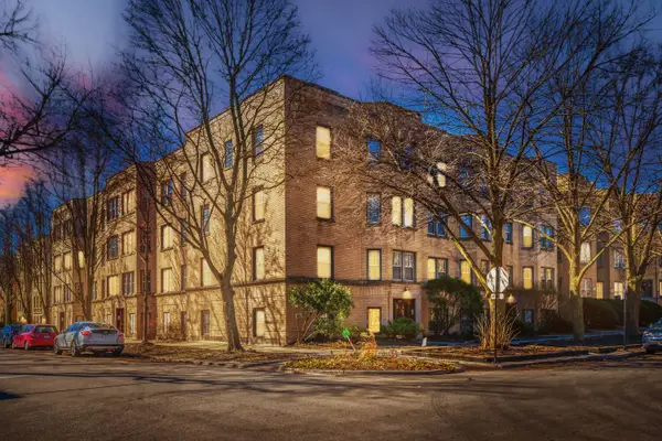 2033 W Fargo Avenue #2, Chicago, IL 60645