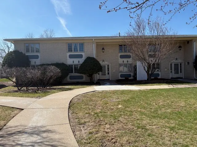 930 17th Street #14, Moline, IL 61265 - #1