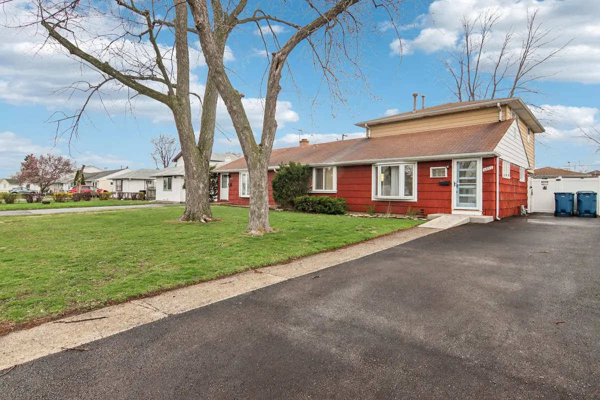 4552 W 89th Street, Hometown, IL 60456 - #1