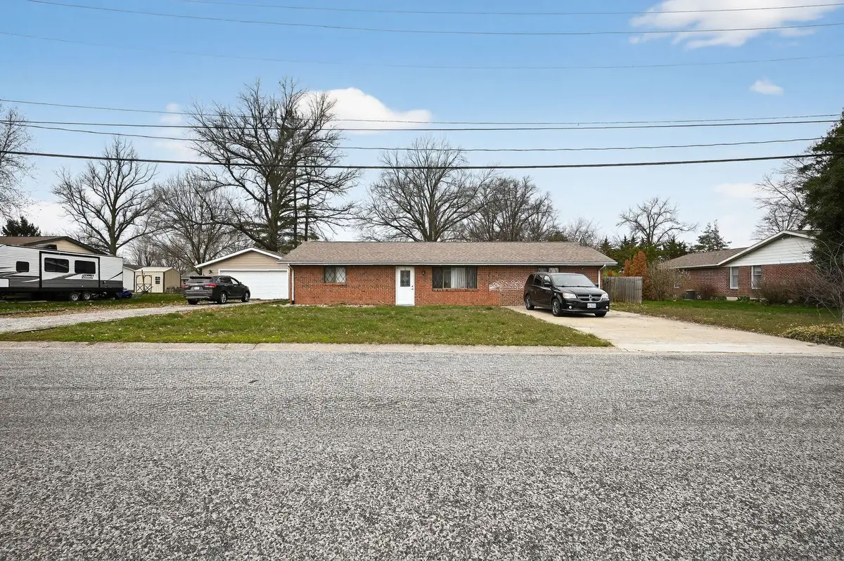 911 Westside Street, Red Bud, IL 62278 - #1