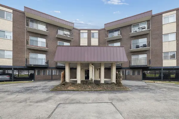 9840 S Pulaski Road #201, Oak Lawn, IL 60453