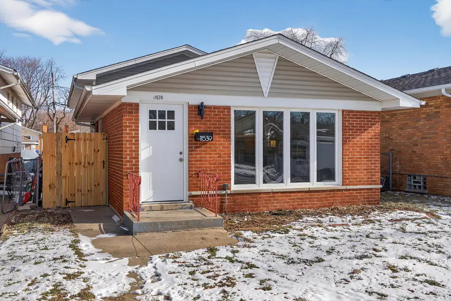 11539 S Carpenter Street, Chicago, IL 60643 - #2
