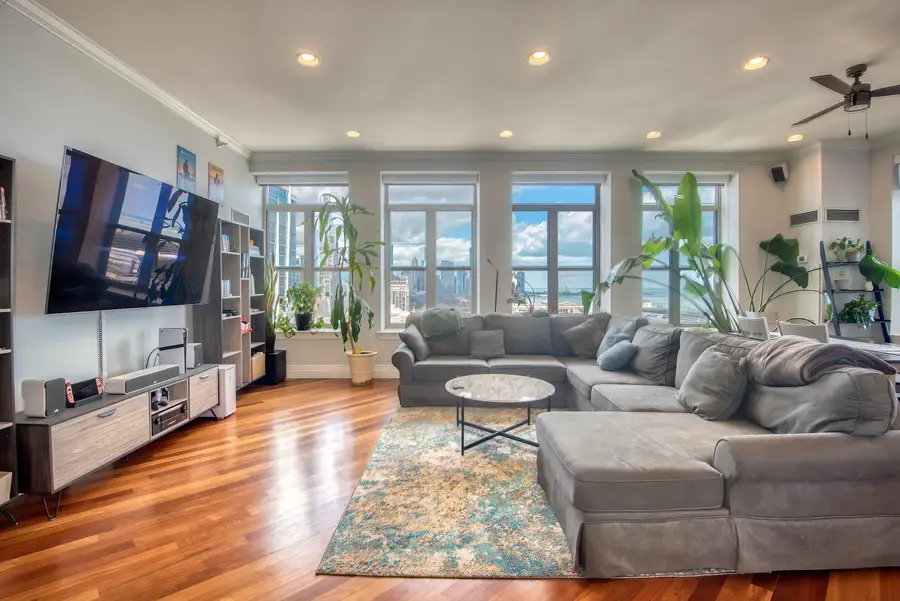 1717 S Prairie Avenue #2301, Chicago, IL 60616 - #3