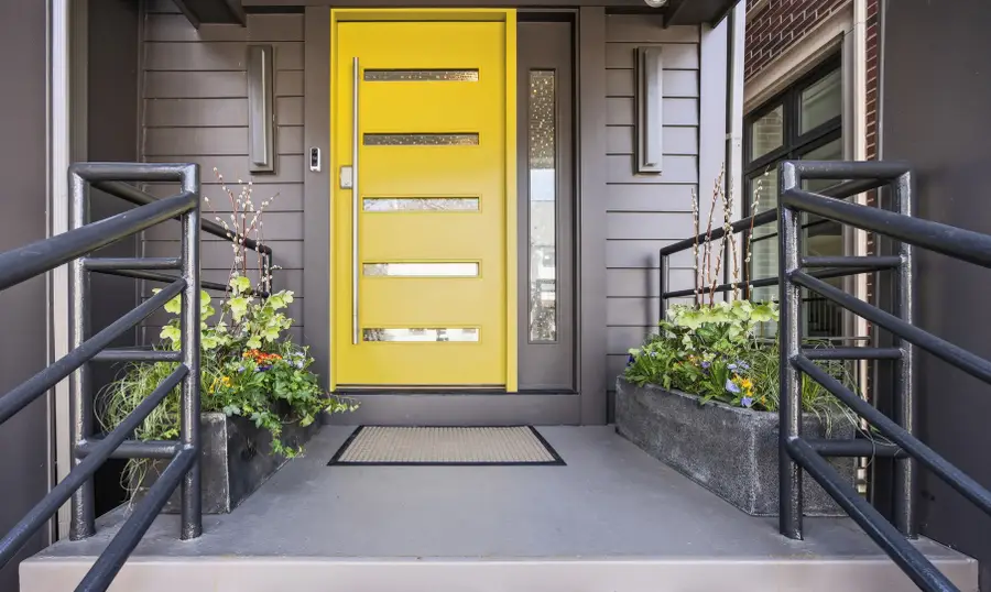 2436 N Surrey Court, Chicago, IL 60614 - #2