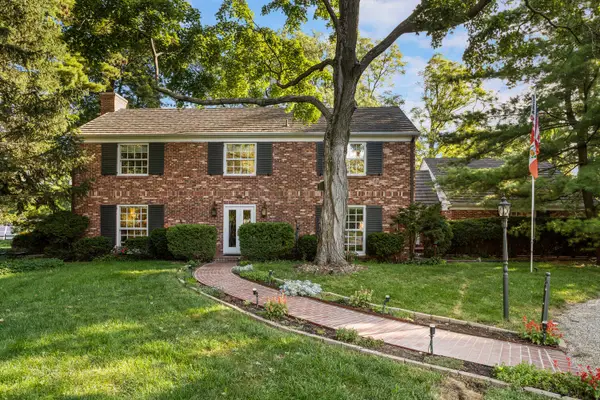 812 Dodds Drive, Champaign, IL 61820