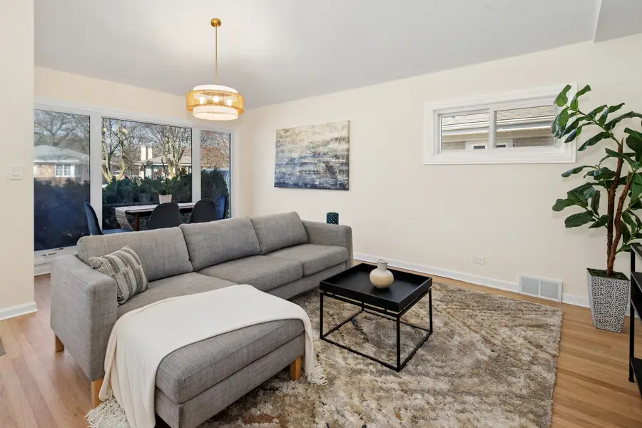 6221 N La Crosse Avenue, Chicago, IL 60646 - #2